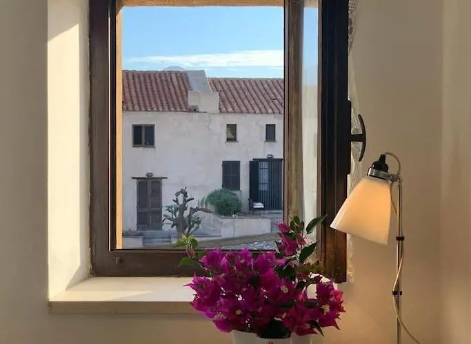 Corte Del Vento. Antiche Tonnare Di Porto Paglia Gonnesa