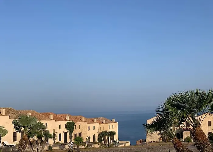 Corte Del Vento. Antiche Tonnare Di Porto Paglia *