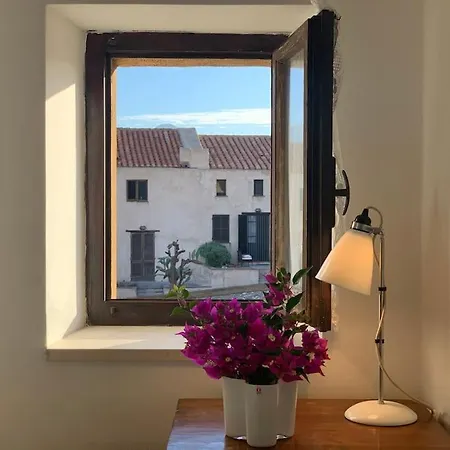 Corte Del Vento. Antiche Tonnare Di Porto Paglia Gonnesa